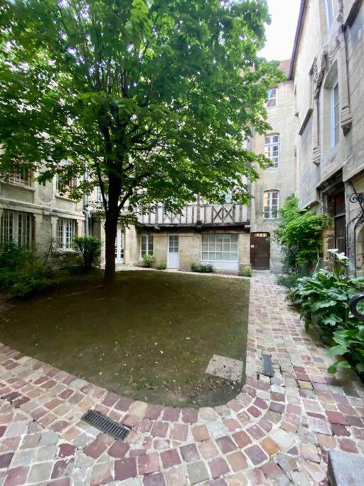 Sublime Appartement Typique Hypercentre Caen Buitenkant foto