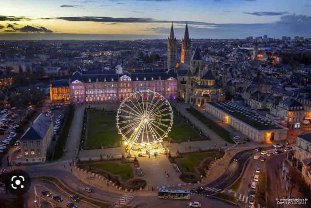 Sublime Appartement Typique Hypercentre Caen Buitenkant foto
